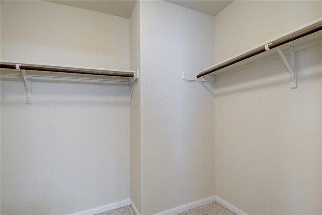 Building Photo - 8528 White Ibis Dr