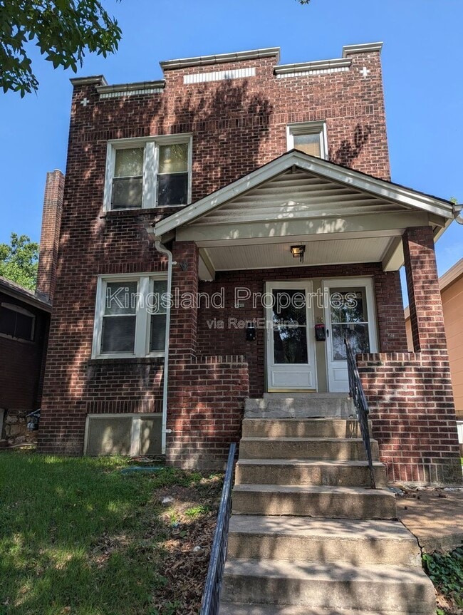 Building Photo - 4725 Ray Ave