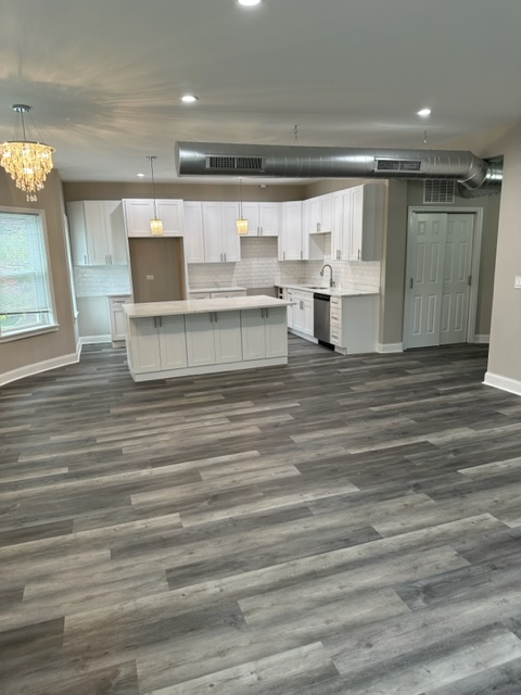 Building Photo - 1111 Bonnie Brae Pl