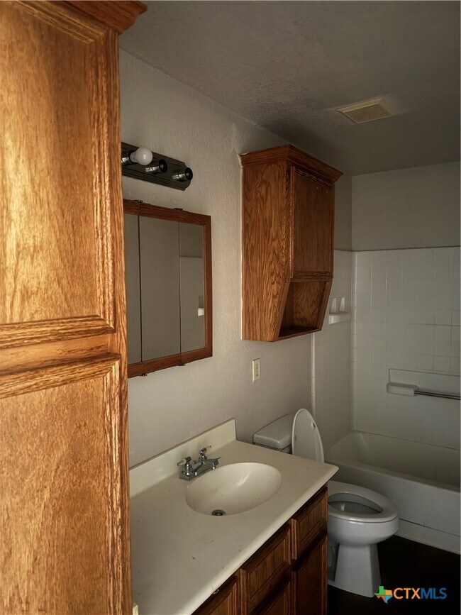 Building Photo - 4903 John David Dr