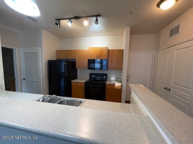 Building Photo - 8290 FL-211