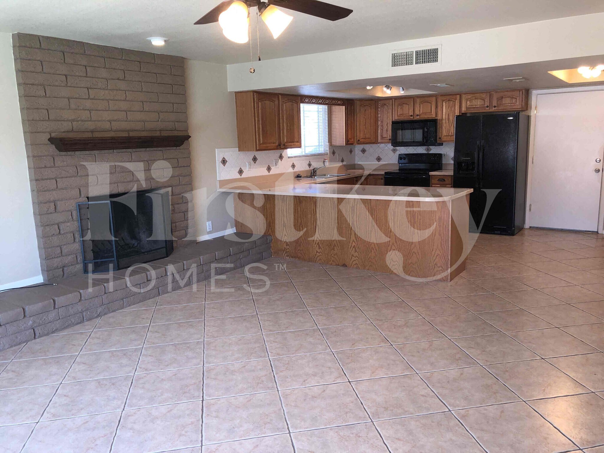 Building Photo - 3672 W Windrose Dr