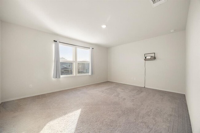 Building Photo - 329 Green Egret Wy