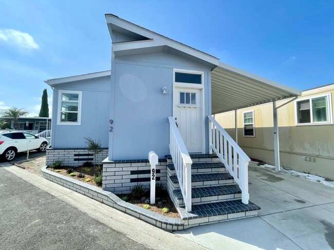 Building Photo - 14352 Beach Blvd