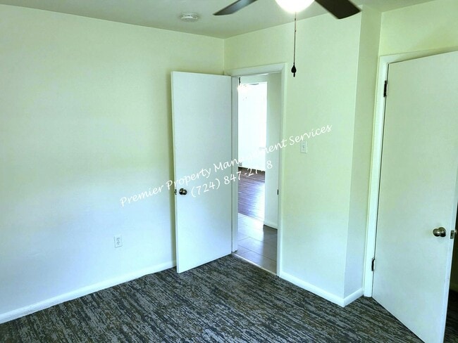 Building Photo - 136 Sawyer Dr