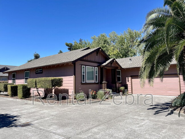 Building Photo - 233 Craftman Ct