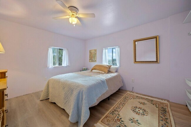 Building Photo - 5066 Iris St