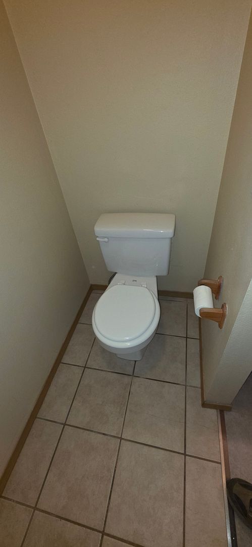 Building Photo - Beautiful 3 Bedroom 2 Bath in Battlefield for $1,495!