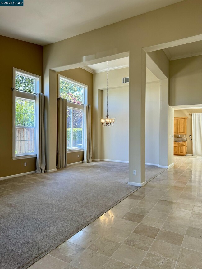 Building Photo - 5179 Keller Ridge Dr