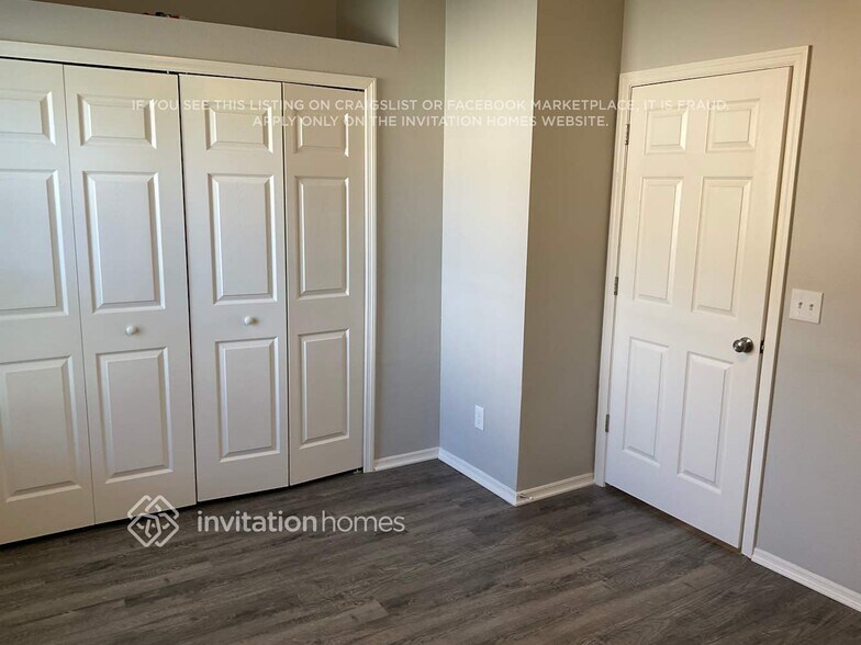Building Photo - 22521 Laureldale Dr