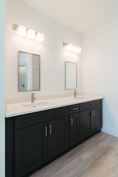 Building Photo - Cigar Lofts