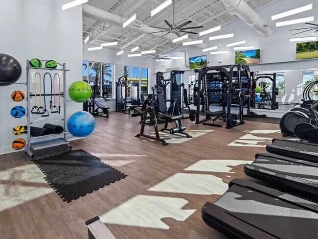 Building Photo - 7768 Clove Hitch Wy