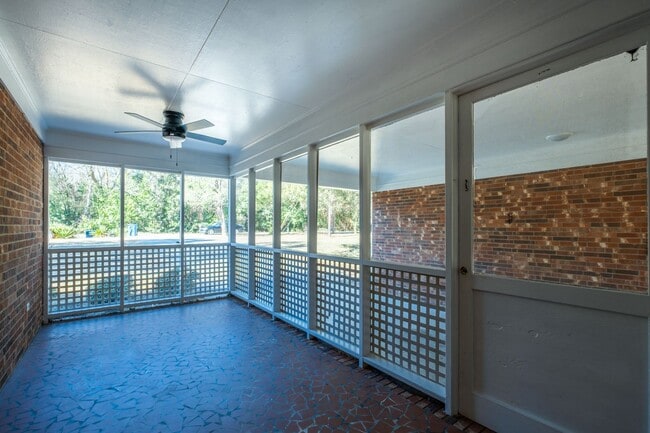 Building Photo - 3209 Pine Brook Ln