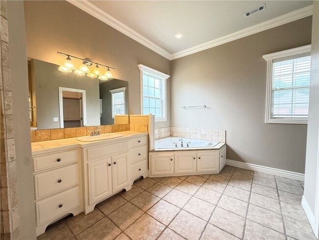 Building Photo - 4754 Stonewall Crossing