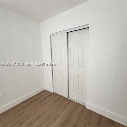 Building Photo - 210 SW 30th Ct