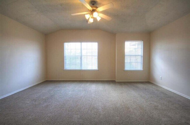 Building Photo - 14403 Fairbuff Ln