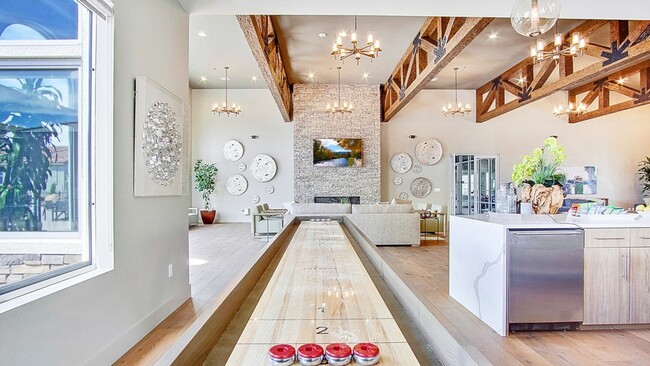 Building Photo - 6900 Sharlands Ave