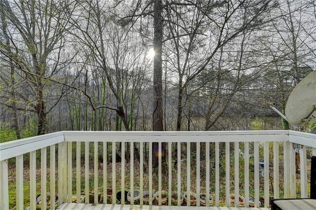 Building Photo - 960 Melrose Park Pl NW