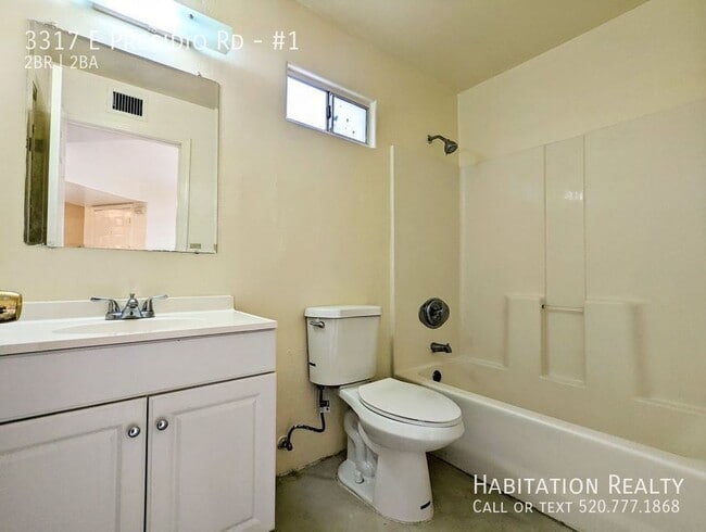 Building Photo - 3317 E Presidio Rd