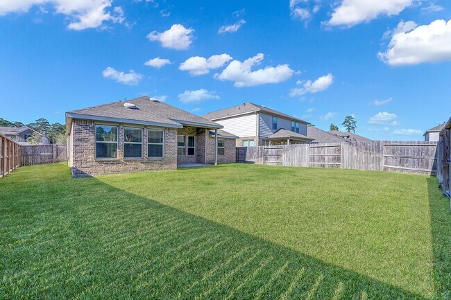 Building Photo - 2372 Old Stone Dr