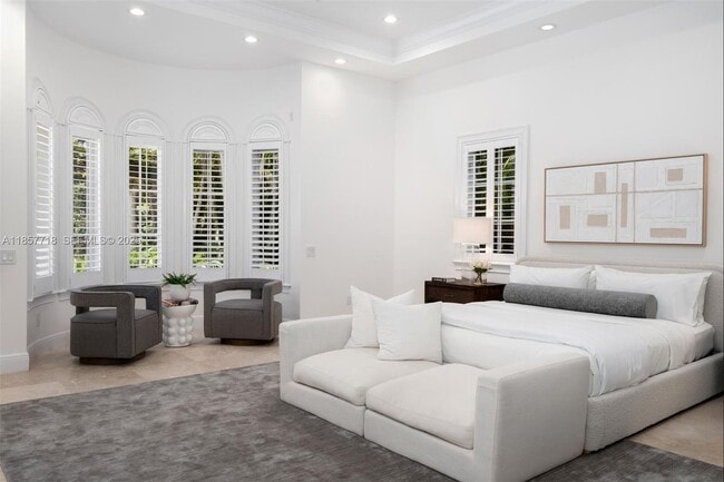 Building Photo - 9941 SW 60th Ct