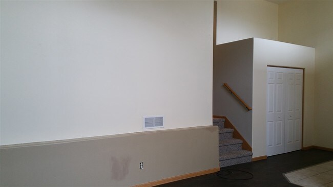 Building Photo - 8035 Starr Grass Dr