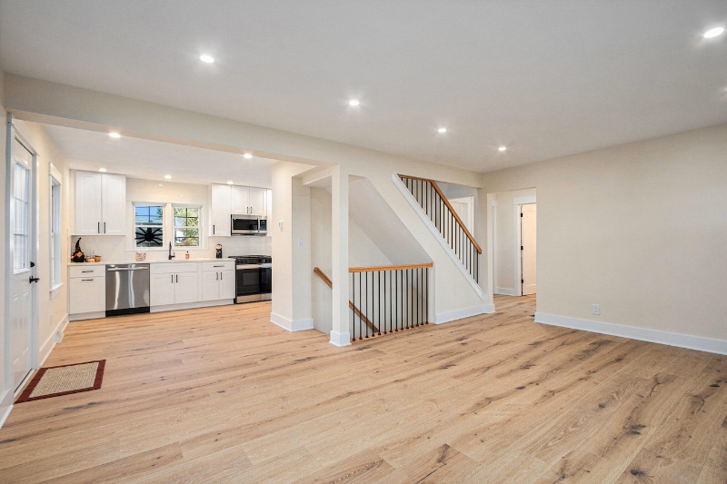 Building Photo - 506 W Morgan Ave