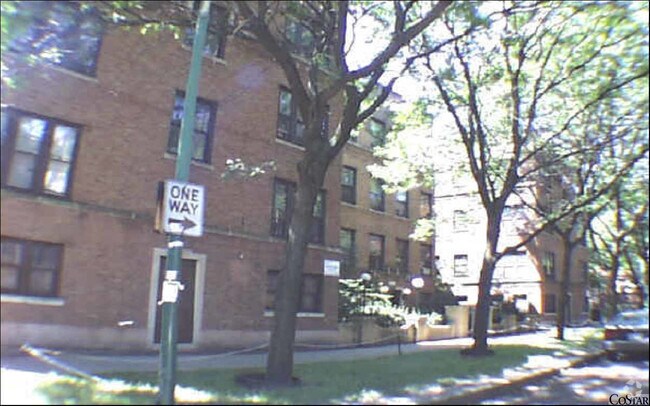 Building Photo - 1447-1457 W Arthur Ave