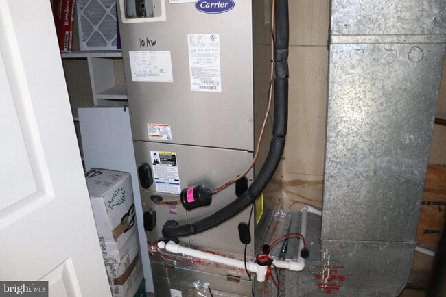 Building Photo - 942 S Rolfe St