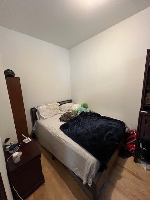 Building Photo - 1909 S May St