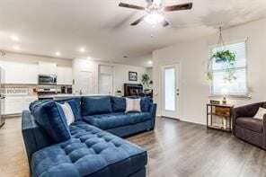 Building Photo - 218 Whitetail Wy