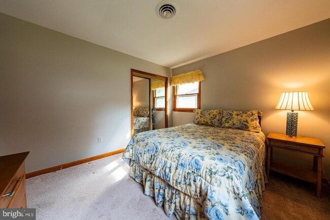 Building Photo - 1238 Hillcreek Rd