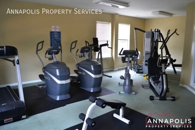 Building Photo - 2006 Peggy Stewart Way