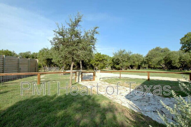 Building Photo - 631 Co Rd 270