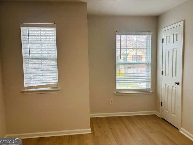 Building Photo - 11 Rockcress Ct