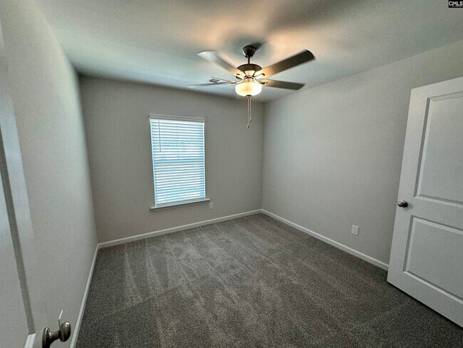 Building Photo - 406 Viceroy Path