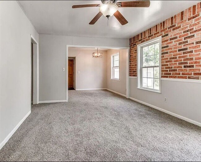 Building Photo - Charming & Refreshed 4 Bed / 1 Bath Home in Midwest City – $1,450/mo