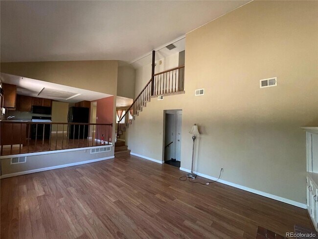 Building Photo - 6534 Zinnia St