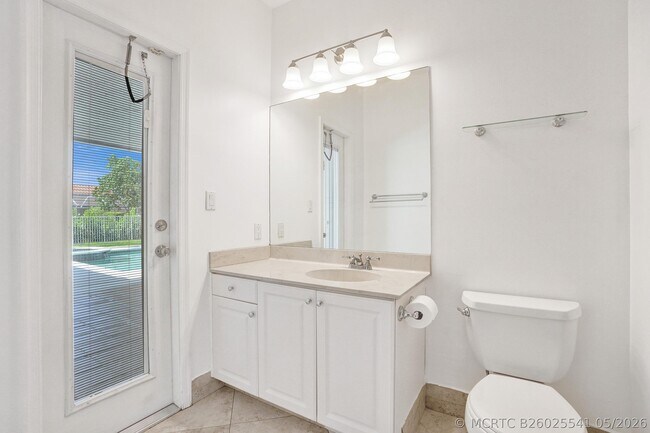 Building Photo - 10304 NW 50th Ct