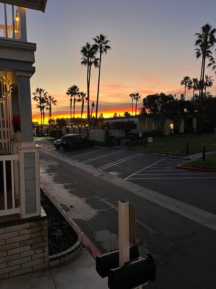 Building Photo - 21851 Newland St