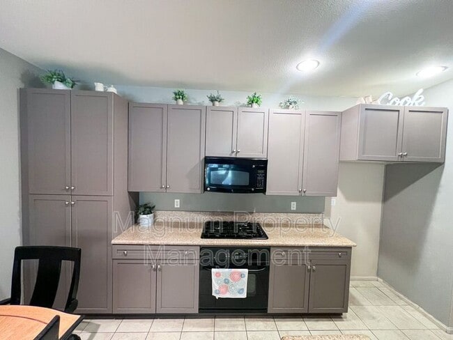 Building Photo - 30505 Canyon Hills Rd