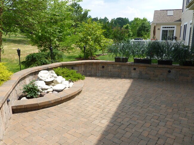 Building Photo - 6727 Evensong Ln