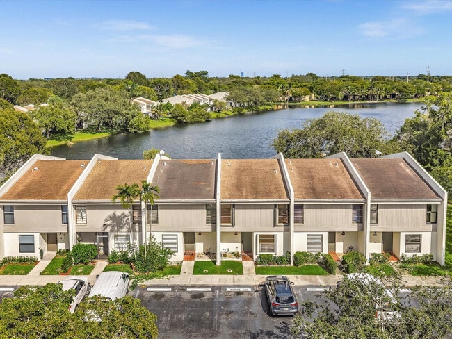 Building Photo - 1381 NW 99th Ave