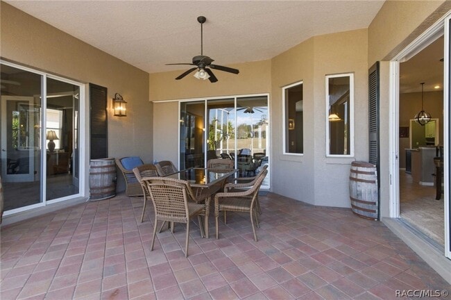 Building Photo - 467 W Mickey Mantle Path