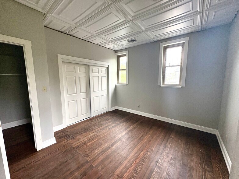 Bedroom 1 - 1641 E Michigan St