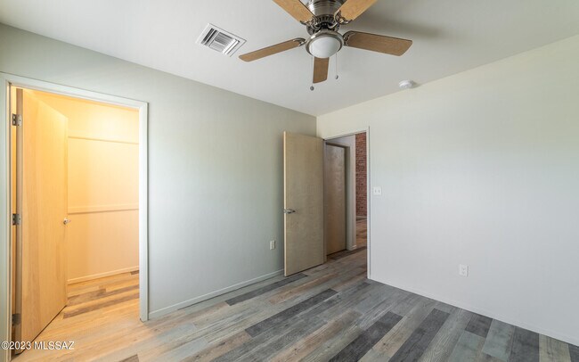 Building Photo - 3303 N Tyndall Ave