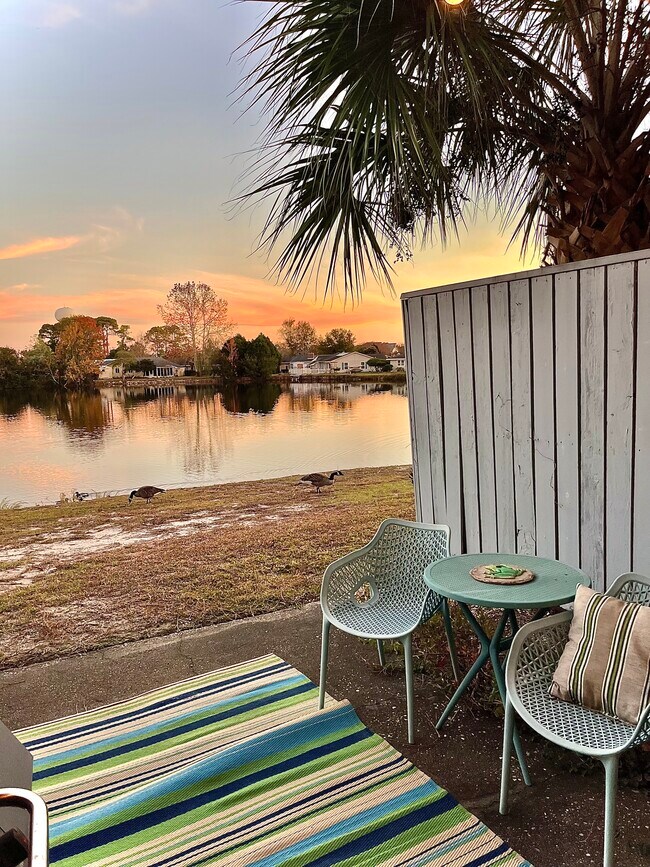 Building Photo - 1809 Crooked Pine Dr