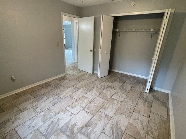 Building Photo - 3/2 Home in Belleview