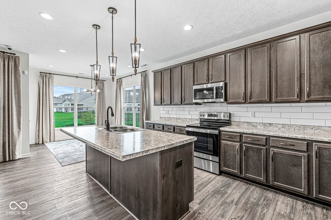 Building Photo - 9442 Orchard Cove Dr