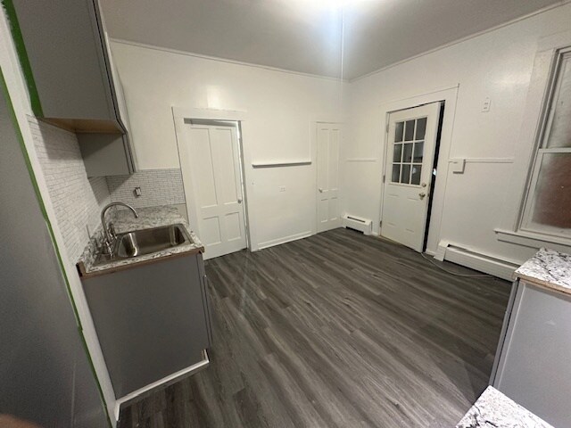 Building Photo - 439 West St
